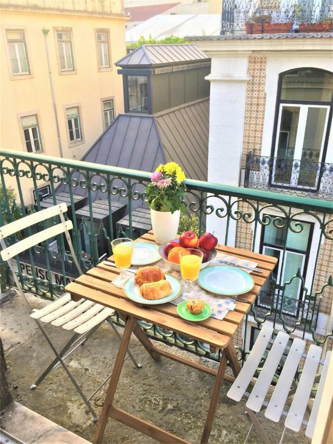 Charming Chiado 2Bedr W/Balcony And View Apartment Lisbon Exterior photo