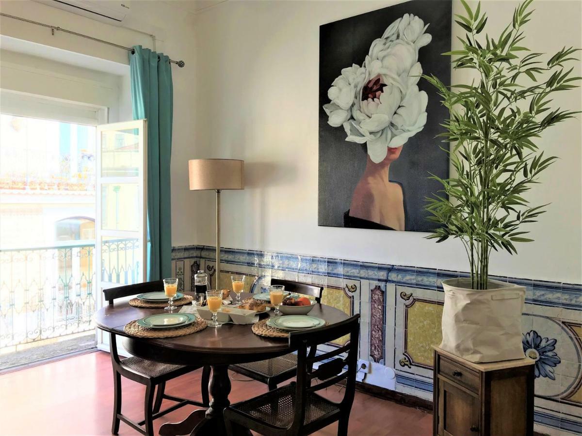 Charming Chiado 2Bedr W/Balcony And View Apartment Lisbon Exterior photo